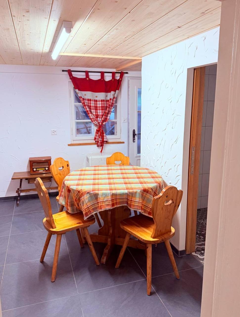 Vintage Apartment By Apartments Capricorn Gsteigwiler Eksteriør billede